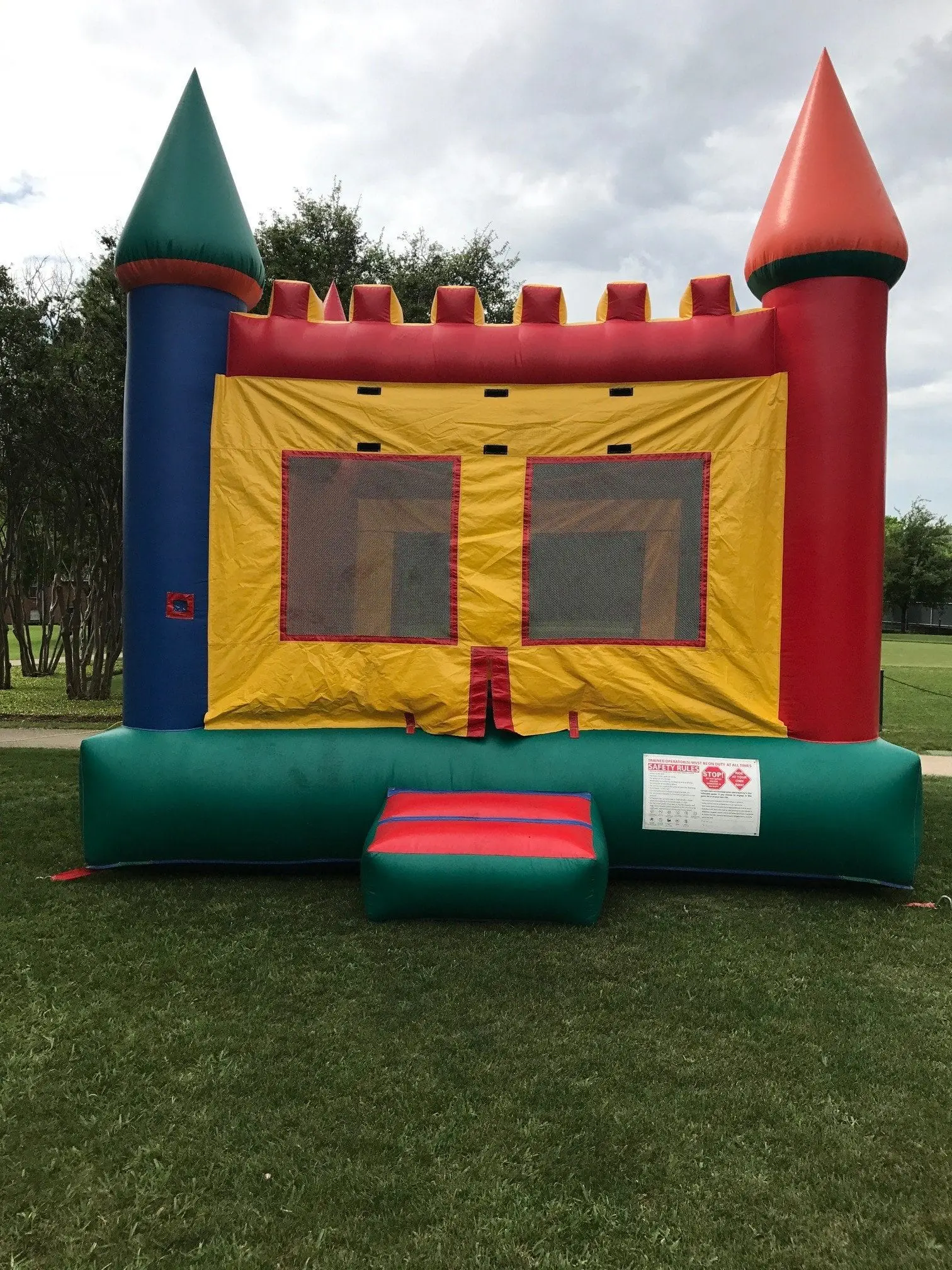Castle bounce house rental at a Dallas Texas birthday party