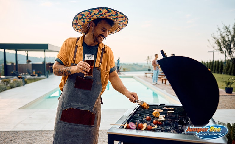 Guide How to Plan a Texas-Sized Backyard Party